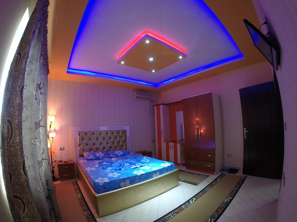 Hotel Buza New Shtoj Habitación foto