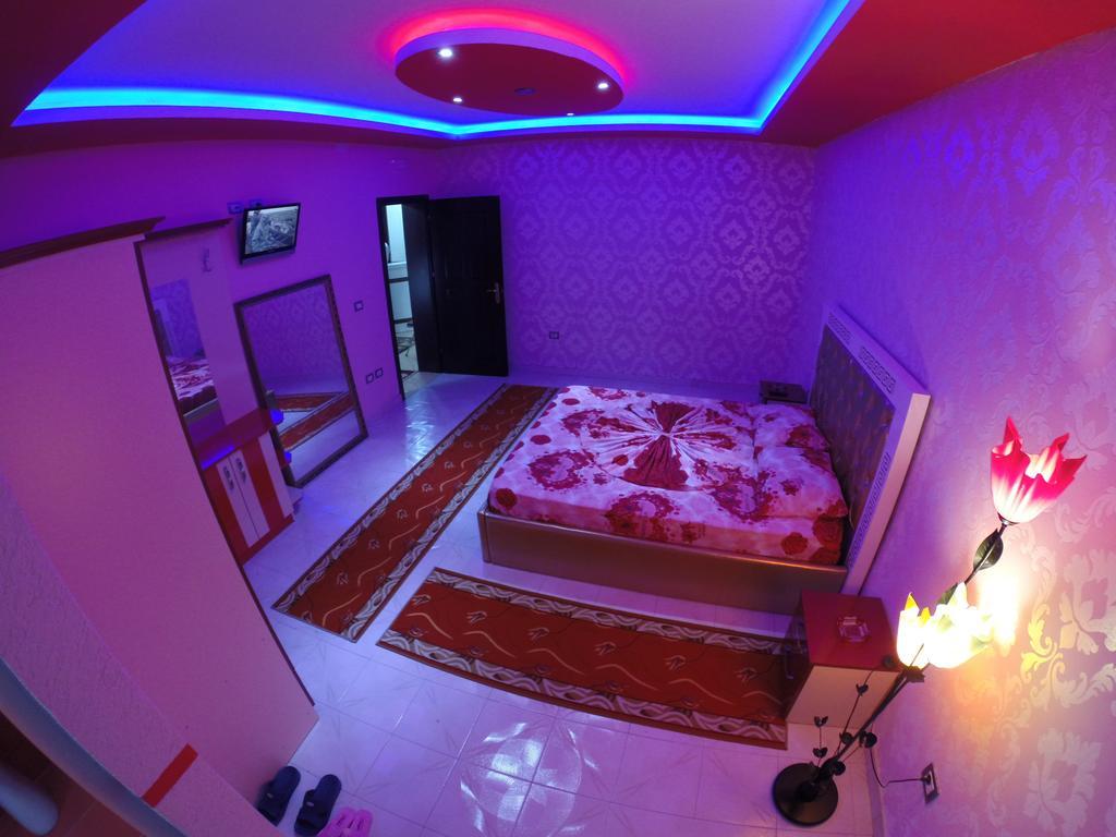 Hotel Buza New Shtoj Habitación foto