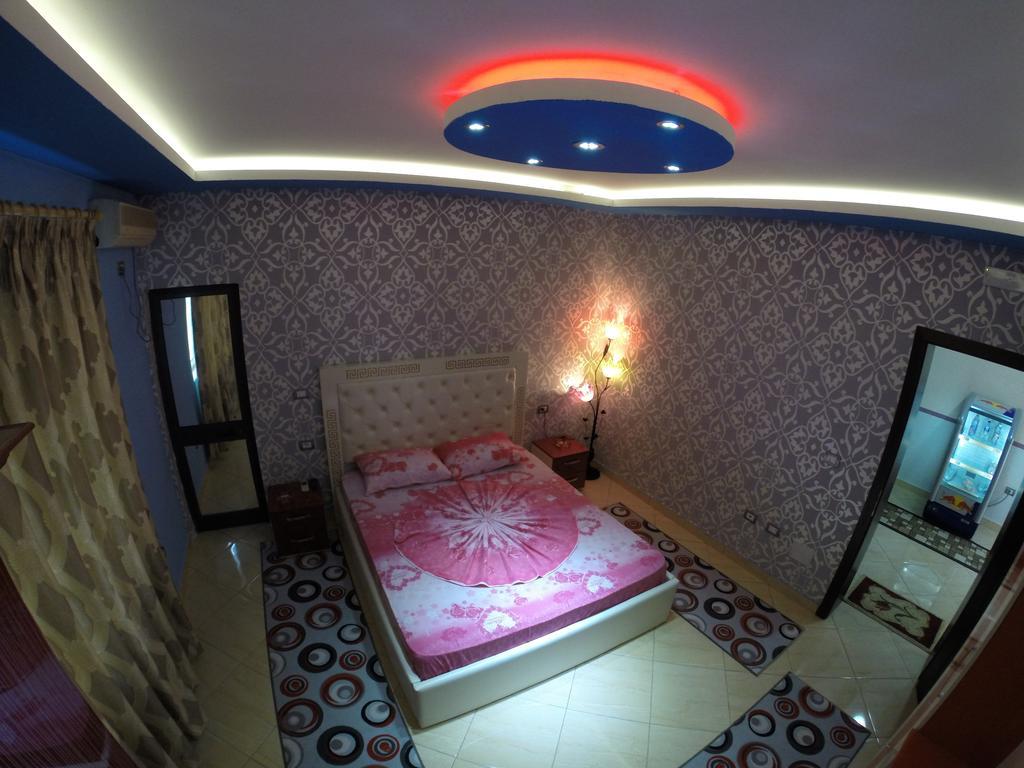 Hotel Buza New Shtoj Habitación foto